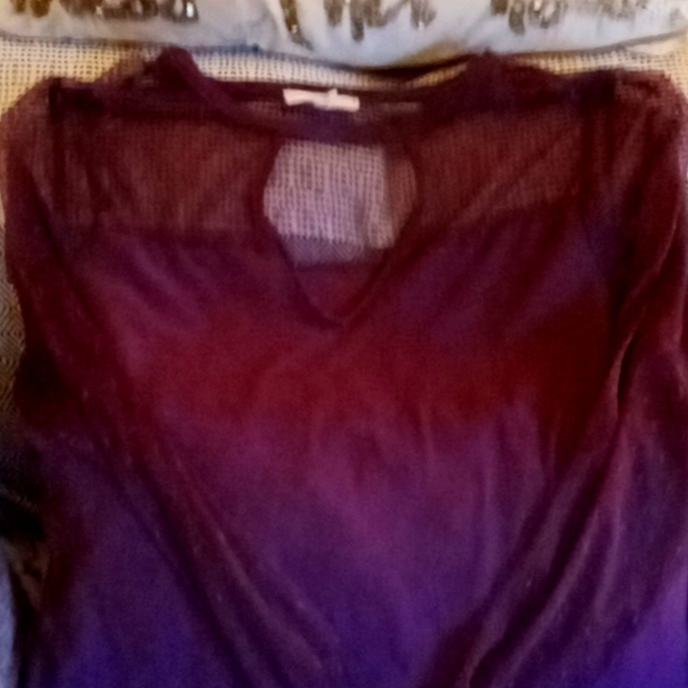 Beautiful and stylish long sleeved top